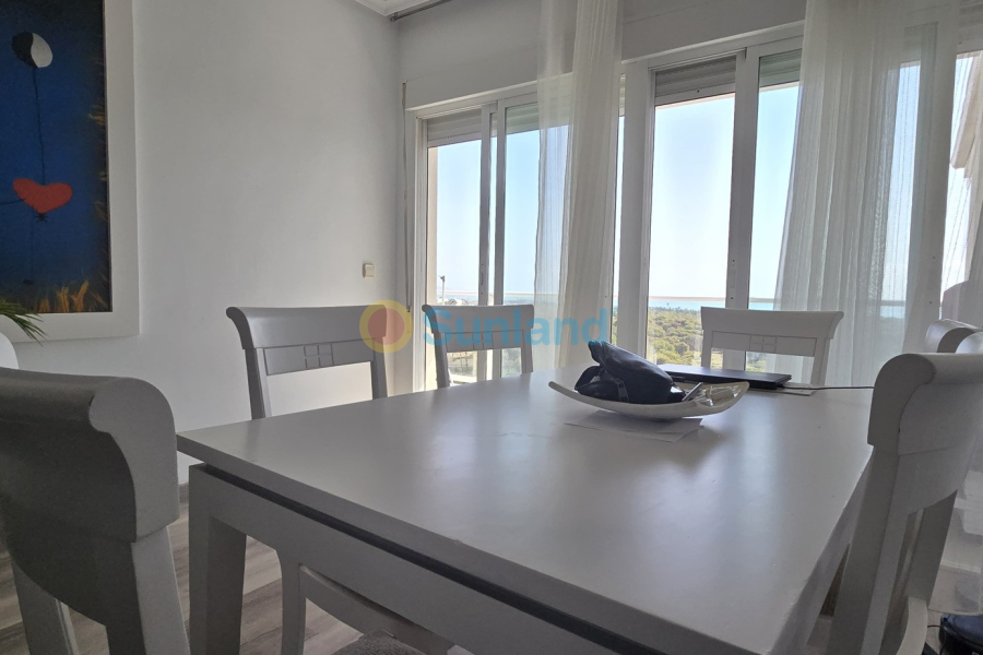 Resale - Apartment - Guardamar del Segura - 