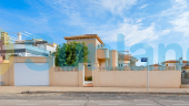 Resale - Villa - Orihuela Costa - Los Dolses