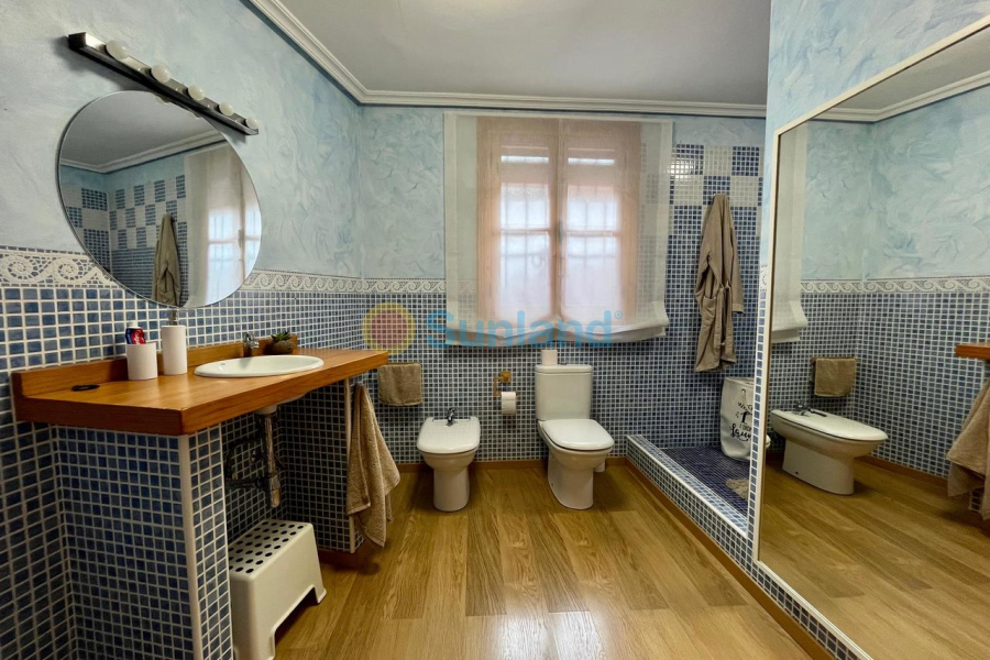 Segunda mano - C - El Esparragal