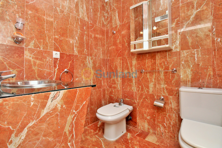 Resale - Apartment - Las Ramblas