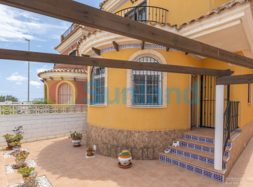 Villa - Resale - Los Montesinos - Los Montesinos - Urb. La Herrada