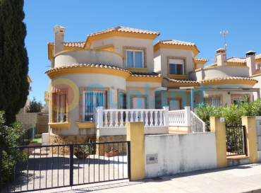 Villa - Brukte eiendommer - Los Montesinos - La Herrada