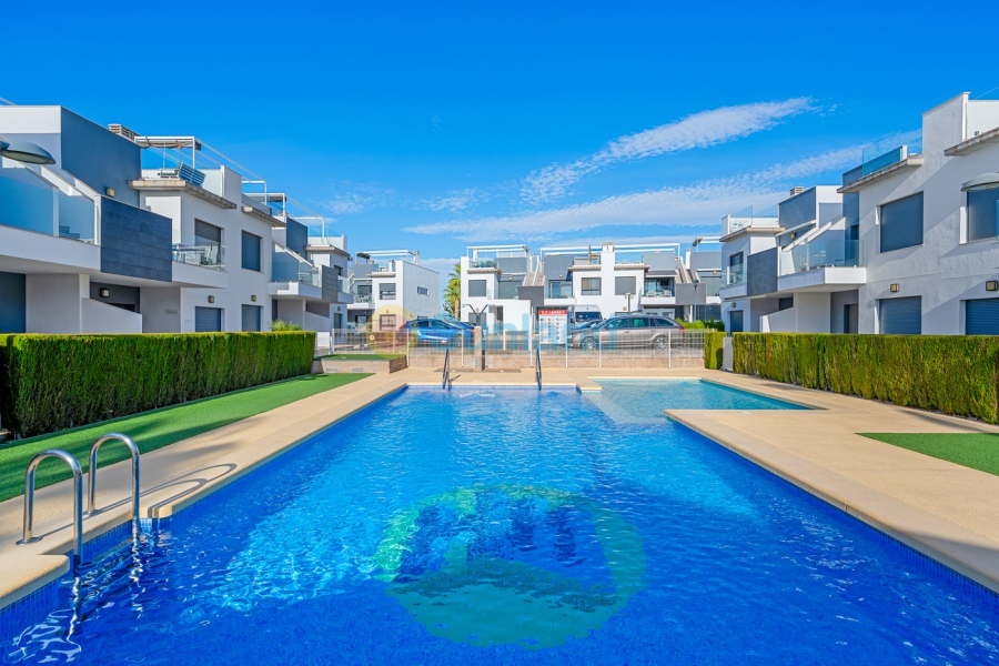 Resale - Apartment - Orihuela costa - 