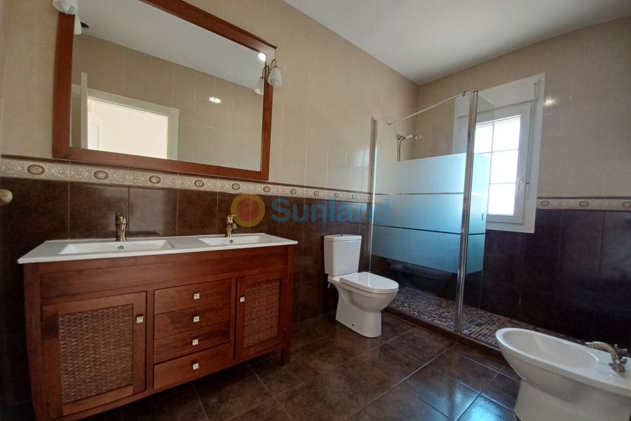 Вторичка - V - Cabo Roig