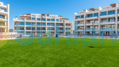 Resale - Apartment - Orihuela Costa - Villamartin