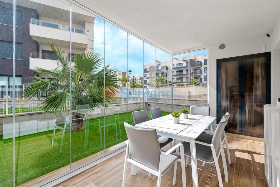 Resale - Apartment - Orihuela Costa - Villamartin