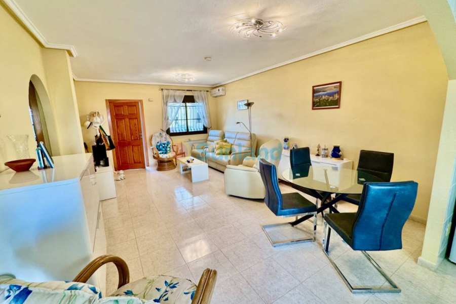 Resale - Apartment - Ciudad Quesada - Doña Pepa