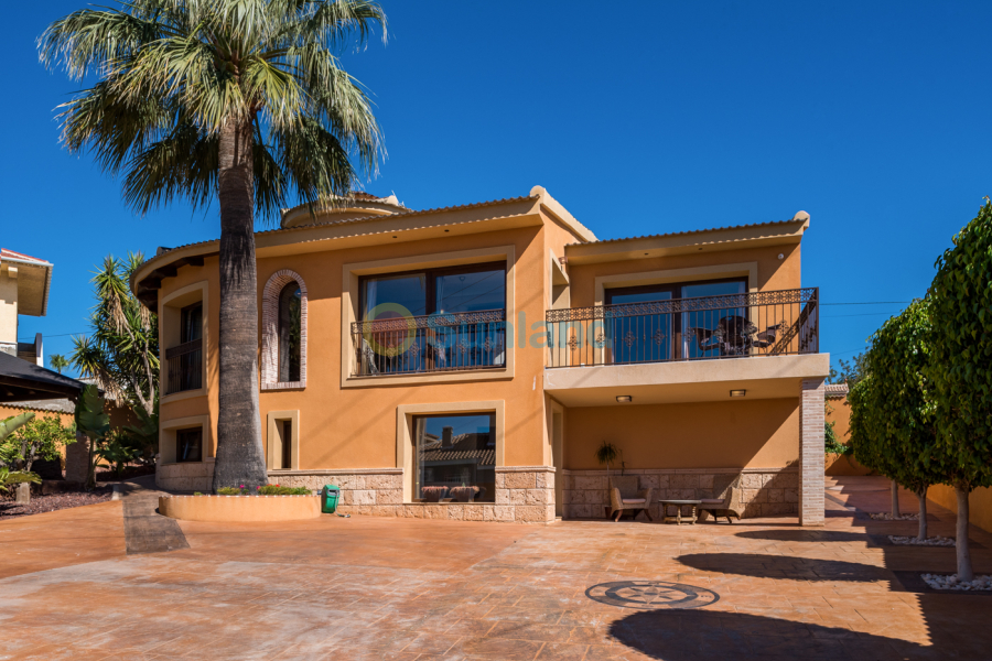 Resale - Villa - Ciudad Quesada - Rojales