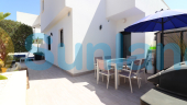 Resale - Villa - Los Montesinos - 