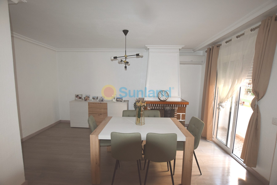 Resale - Apartment - Rojales