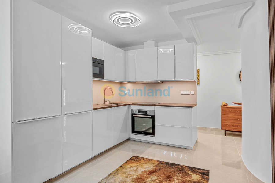 Använda fastigheter - Lägenhet - Torrevieja - Playa del Cura