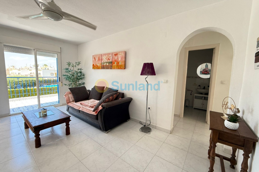 Resale - Townhouse - Torrevieja