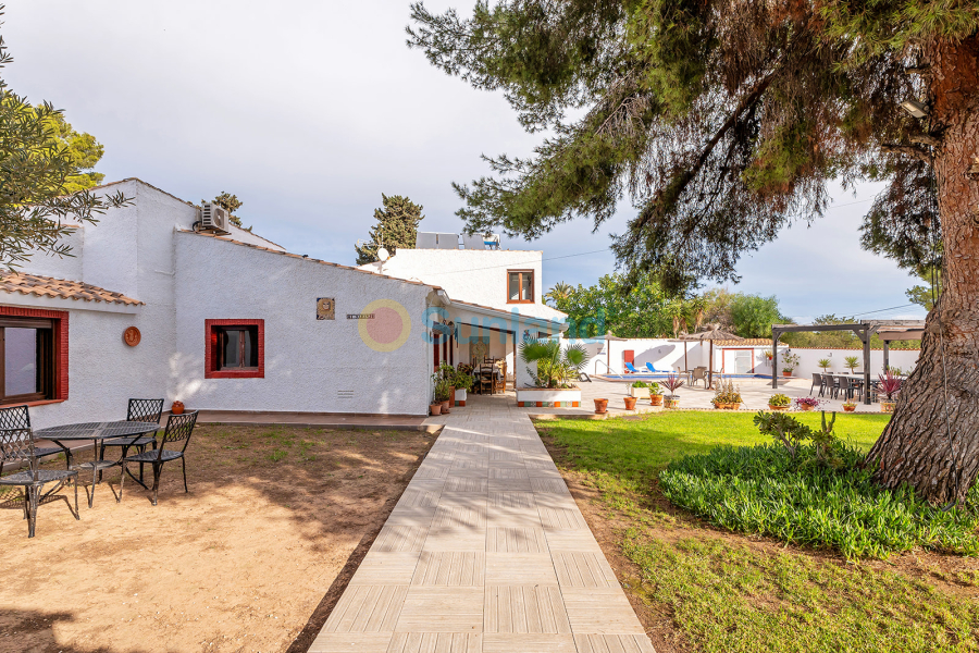 Resale - Villa - Orihuela Costa - Lomas De Cabo Roig