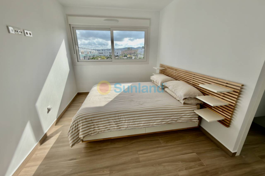 Resale - Apartment - Orihuela - Vistabella