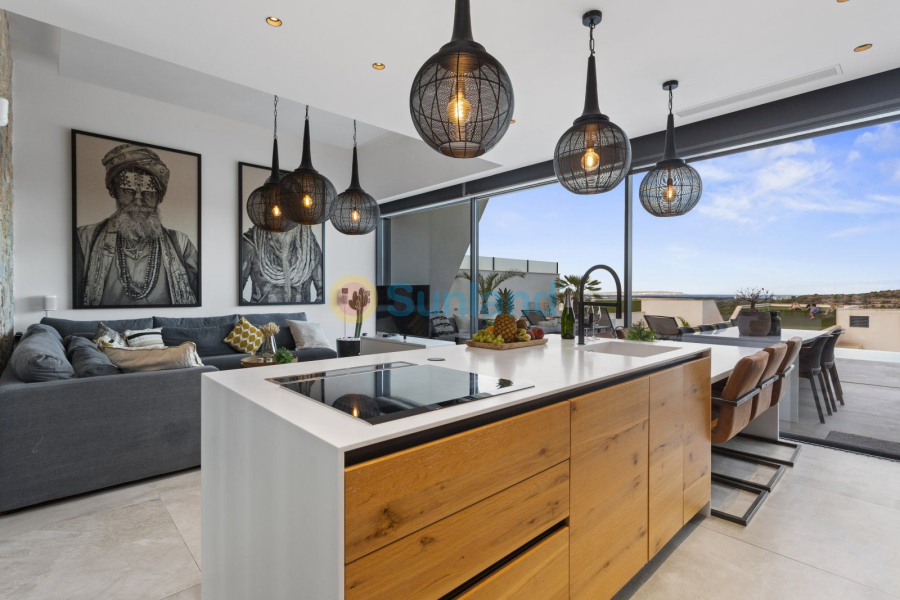 Resale - Villa - Ciudad Quesada