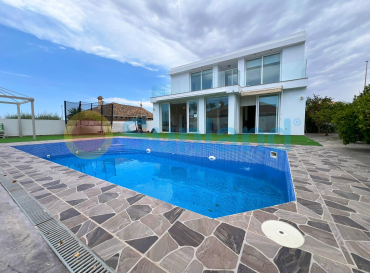 Villa - Resale - La Marina - La Marina / El Pinet