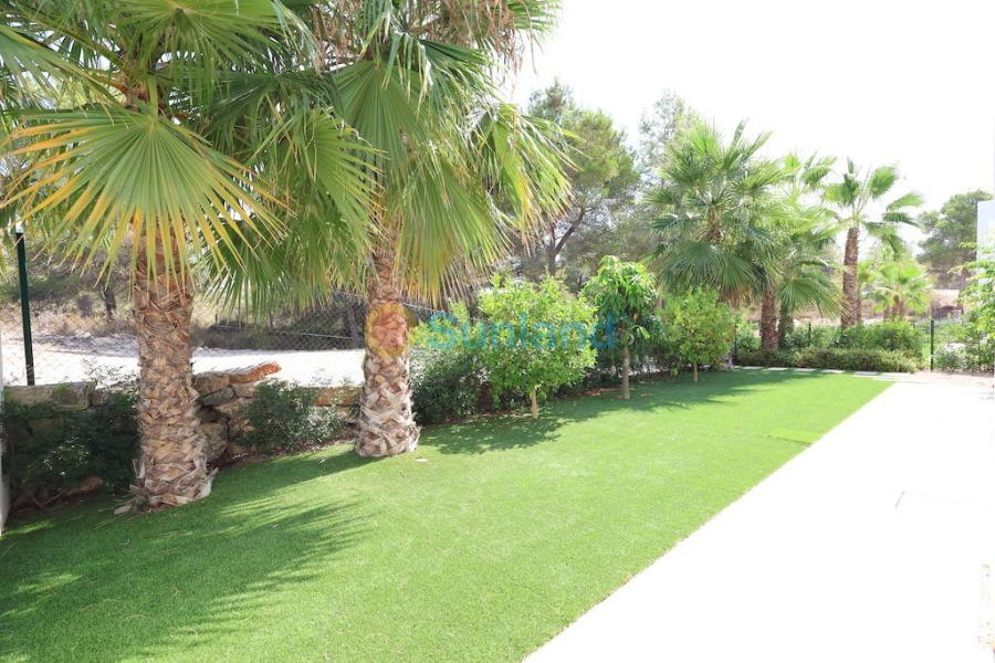 Resale - Villa - San Miguel De Salinas - Las Colinas golf and beach resort