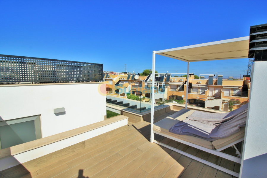 Resale - Villa - Villamartin