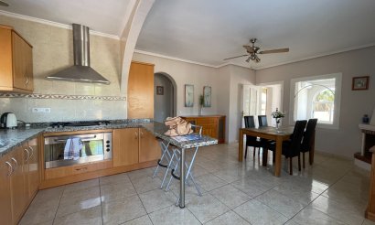 Resale - Villa - Ciudad Quesada - 