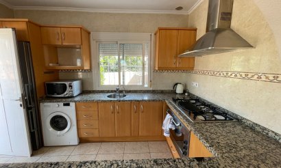 Resale - Villa - Ciudad Quesada - 