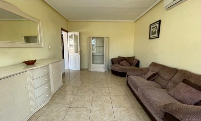 Resale - Villa - Ciudad Quesada - 