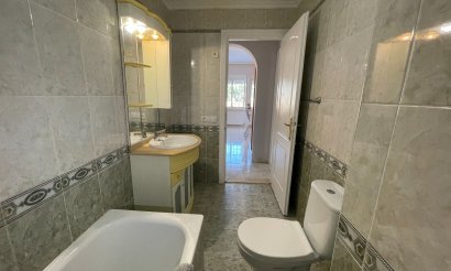 Resale - Villa - Ciudad Quesada - 