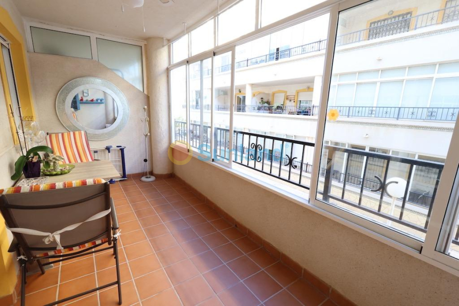 Resale - Apartment - Orihuela Costa - Punta Prima