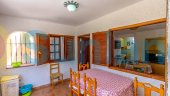 Resale - Bungalow - Orihuela costa - Mil Palmeras