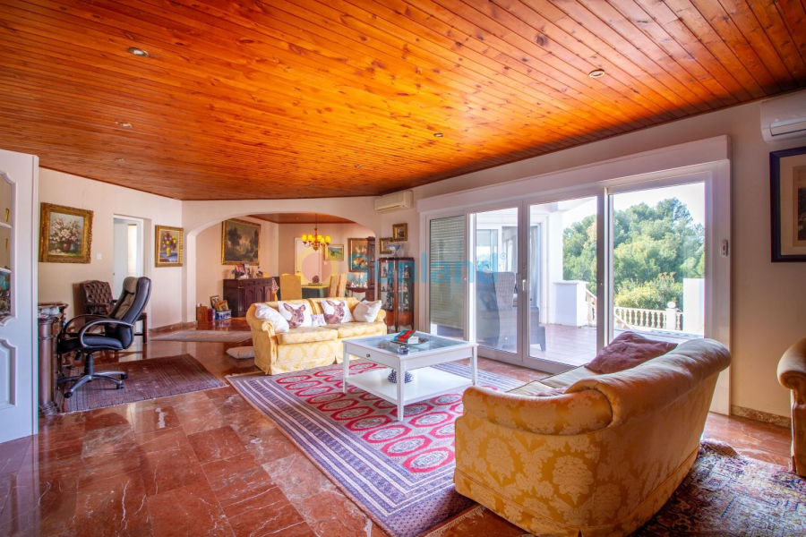 Använda fastigheter - Villa - La Nucía