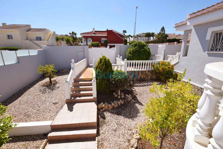 Brukte eiendommer - Detached Villa - Ciudad Quesada - La Fiesta