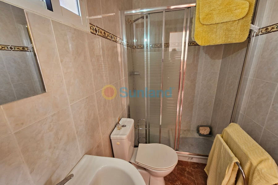 Resale - Apartment - La Zenia - Amapolas