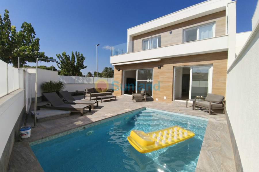 Resale - Villa - San Pedro del Pinatar - 