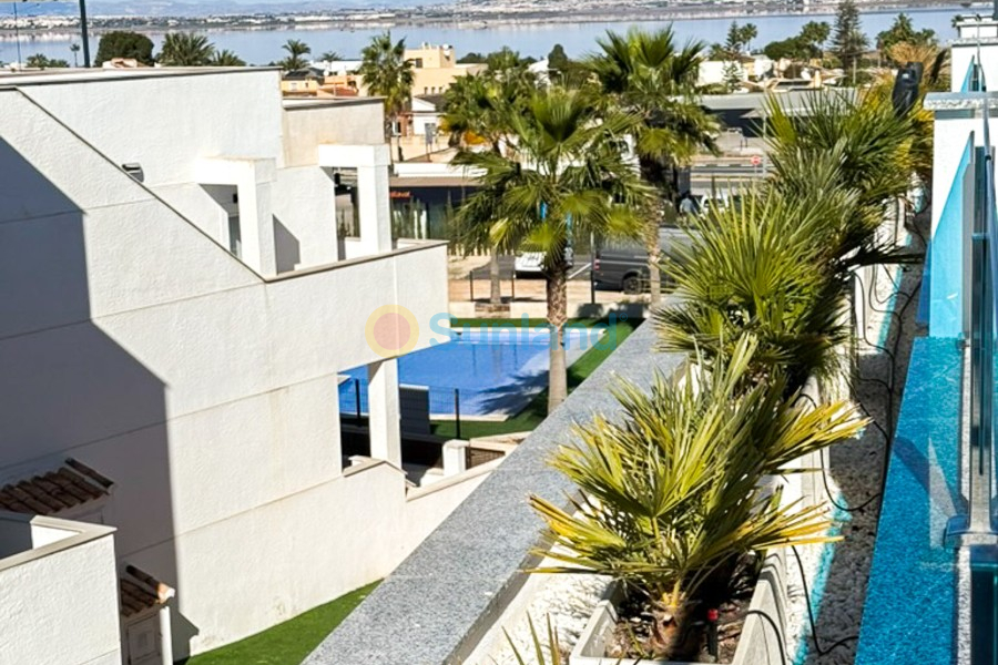 Använda fastigheter - Villa - Torrevieja - Los Balcones