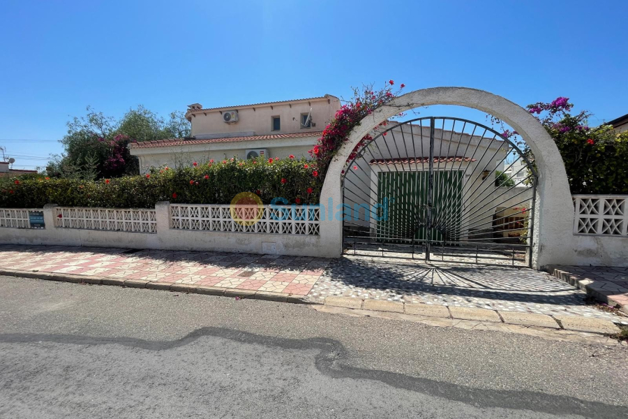 Verkauf - Detached Villa - Ciudad Quesada - Central Quesada