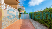 Resale - Villa - Orihuela Costa - Los Dolses