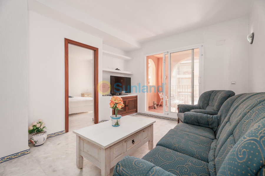 Resale - Apartment - Torrevieja - 