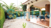 Resale - Terraced house - Orihuela Costa - Punta Prima