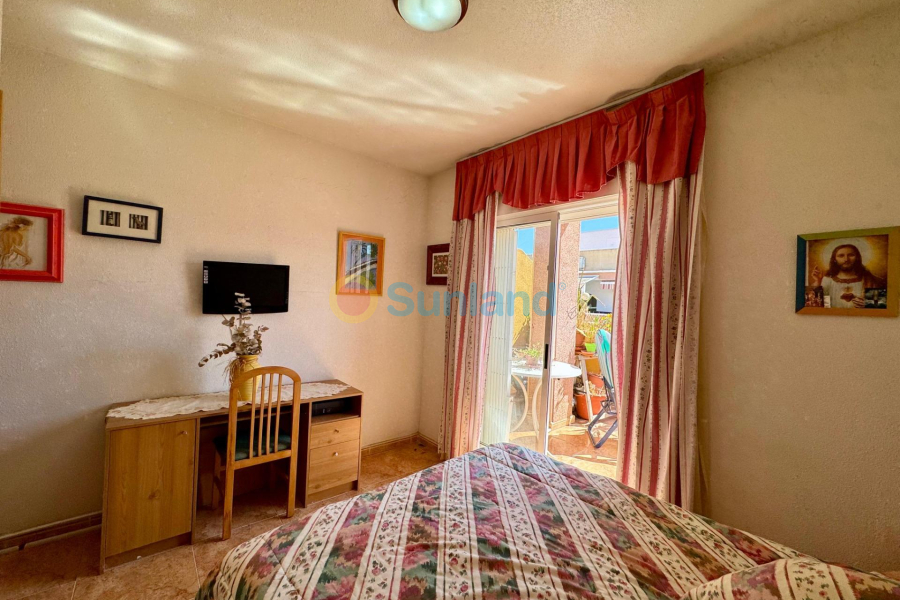 Resale - P - Torrevieja - Centro