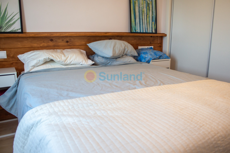 Resale - Apartment - Torrevieja - La Mata