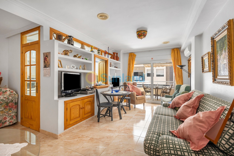 Använda fastigheter - Apartment - Flat - La Mata - Playa