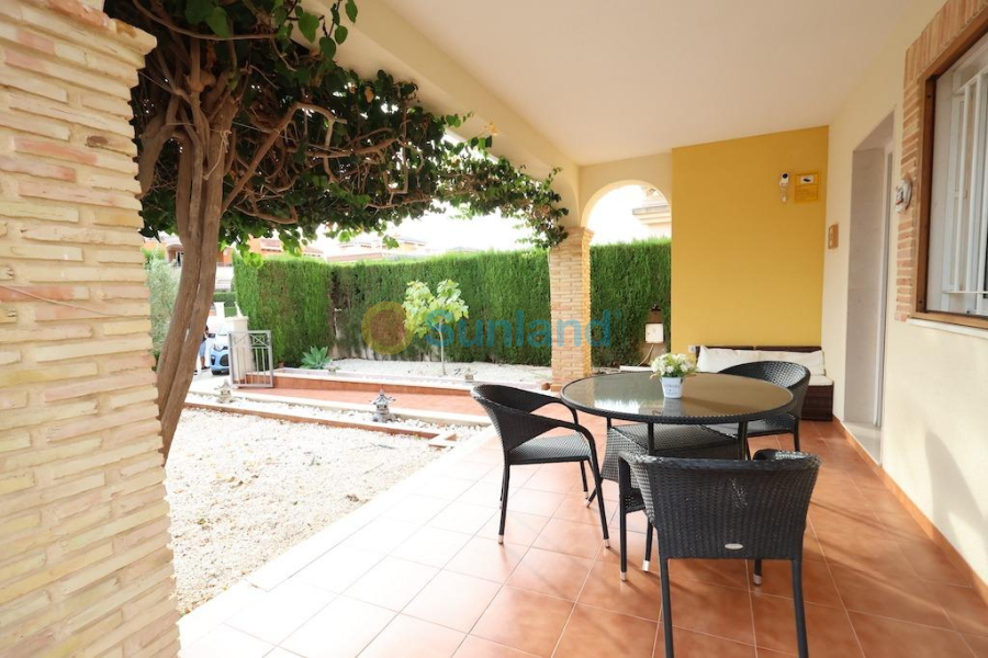 Resale - Terraced house - Orihuela Costa - Punta Prima