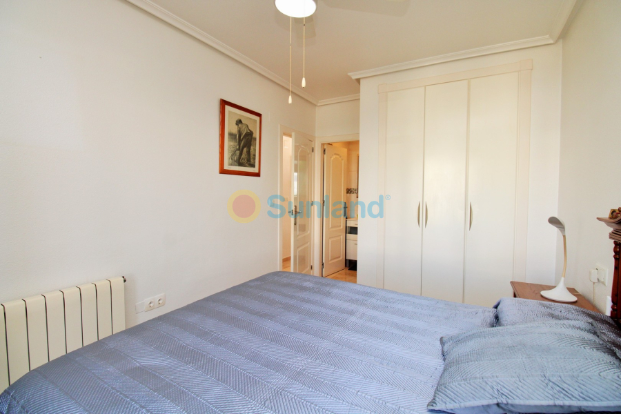 Resale - Townhouse - Villamartin - PAU 8