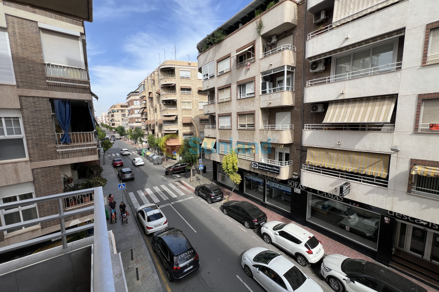 Segunda mano - Apartamento - Torrevieja - Centro