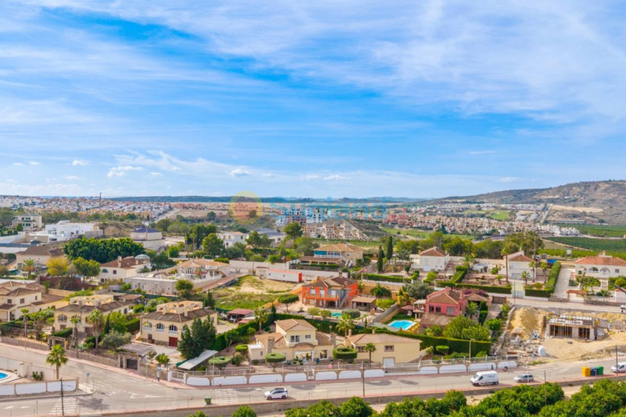 Använda fastigheter - Villa - Algorfa - Castillo de montemar