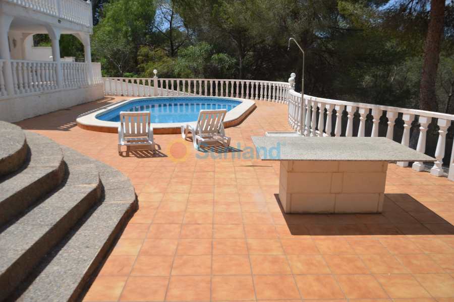 Resale - Villa - Orihuela costa - 