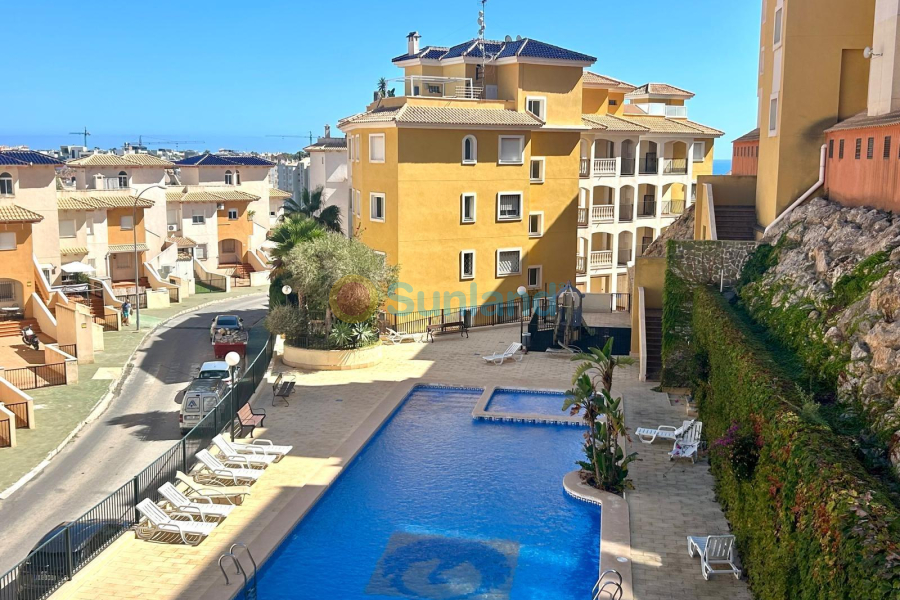 Segunda mano - Apartamento - Orihuela Costa - Altos de Campoamor