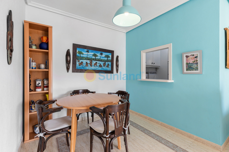 Resale - Apartamento - Torrevieja - La Mata