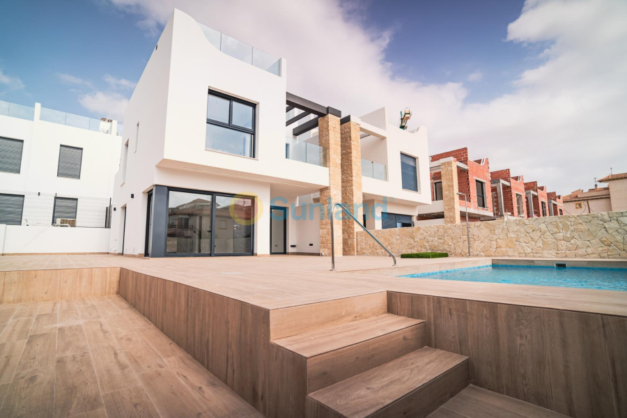 Nueva construcción  - Chalet - Orihuela Costa - Punta Prima