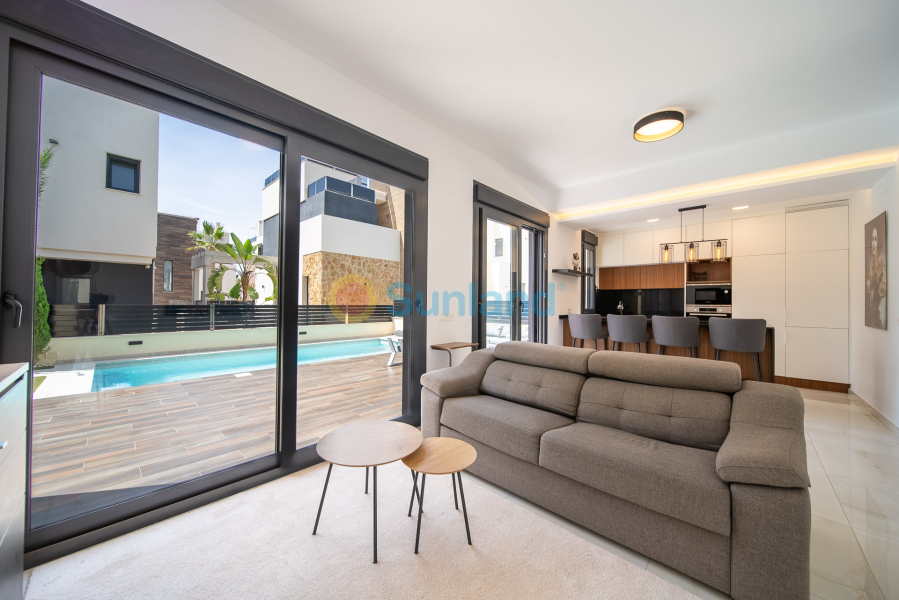 Brukte eiendommer - Villa - Orihuela Costa - Lomas De Cabo Roig