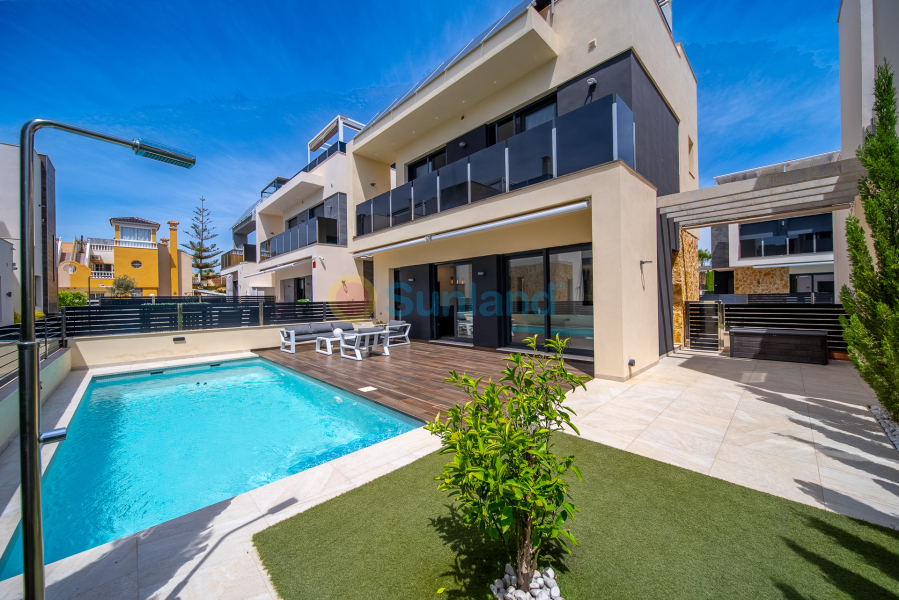 Brukte eiendommer - Villa - Orihuela Costa - Lomas De Cabo Roig
